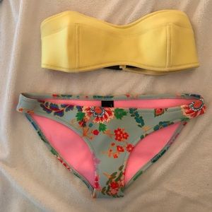 Triangl bandeau and floral set
